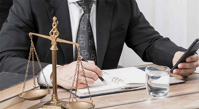 Адвокат по административным делам